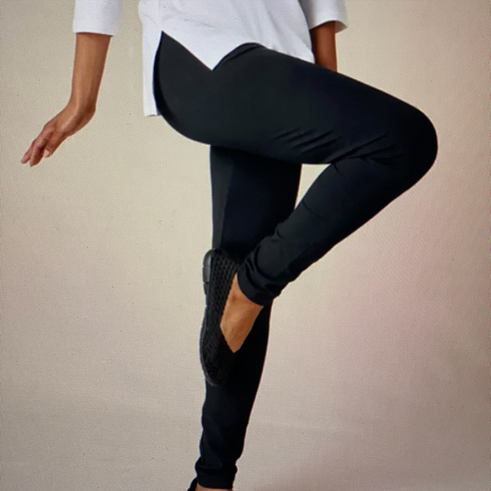 NWT - XS COLDWATER CREEK PONTE LEGGINGS
